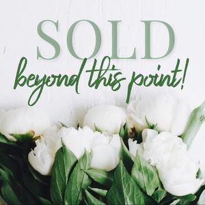 SOLD! Thank you for shopping! ✨